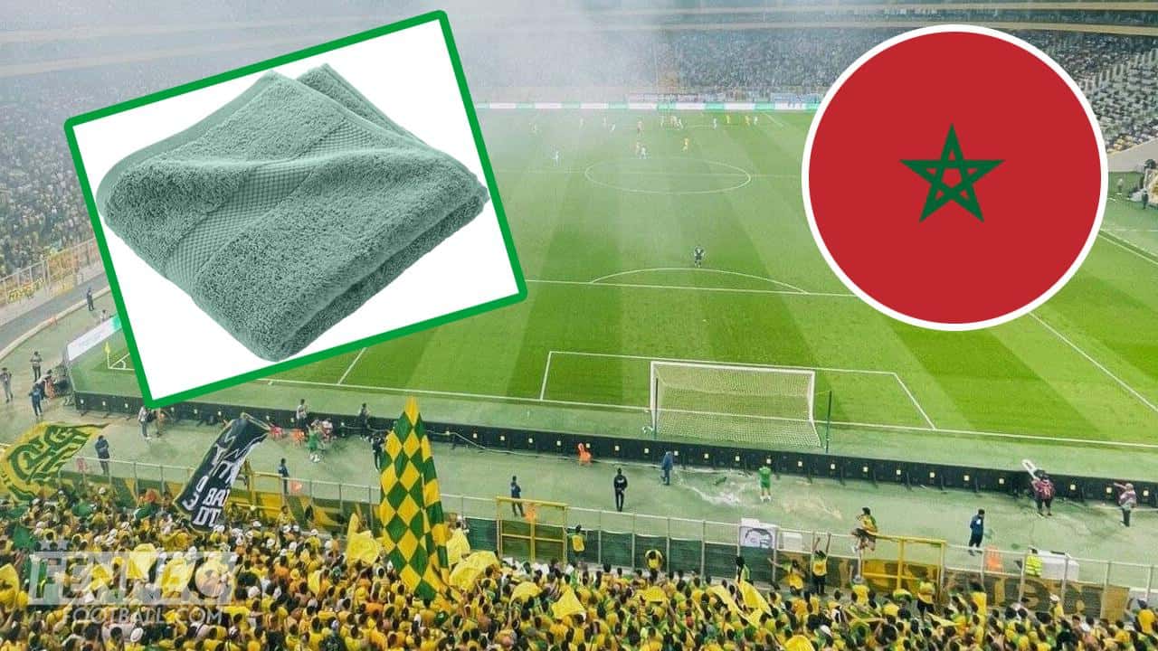 JSK – AS FAR : une « serviette » brandie pour chambrer l’AS FAR (Vidéo) JSK AS FAR